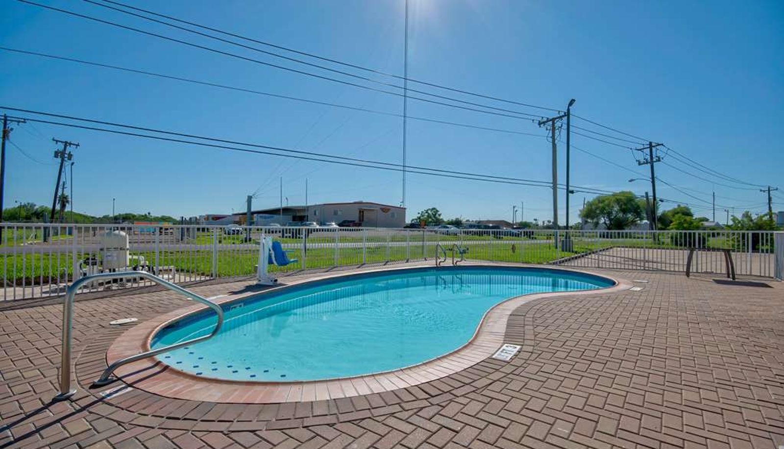 Piscina - MOTEL 6 HARLINGEN TX
