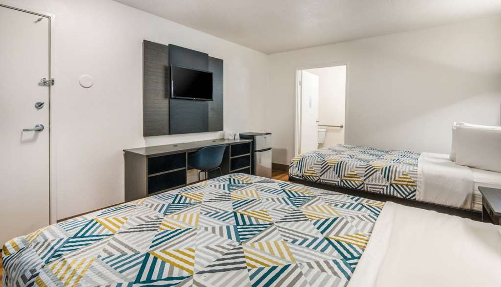 Room - Motel 6 Dallas - Irving