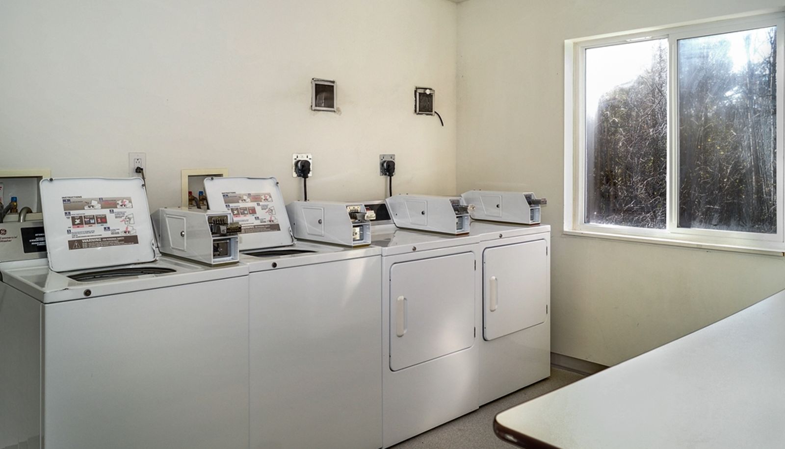 Vista interna - MOTEL 6 PETERBOROUGH ON
