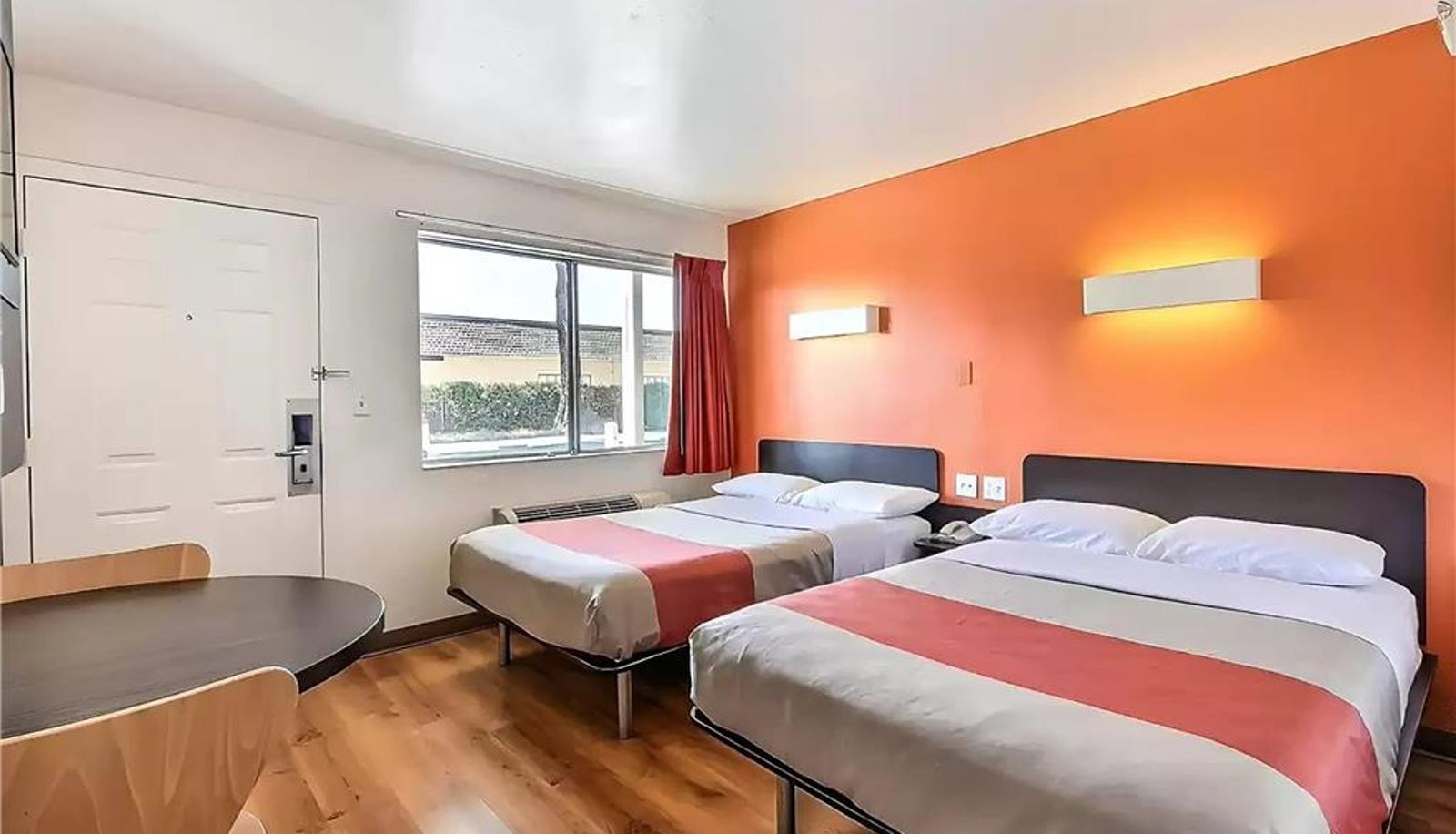 Room - Super 8 by Wyndham San Jose