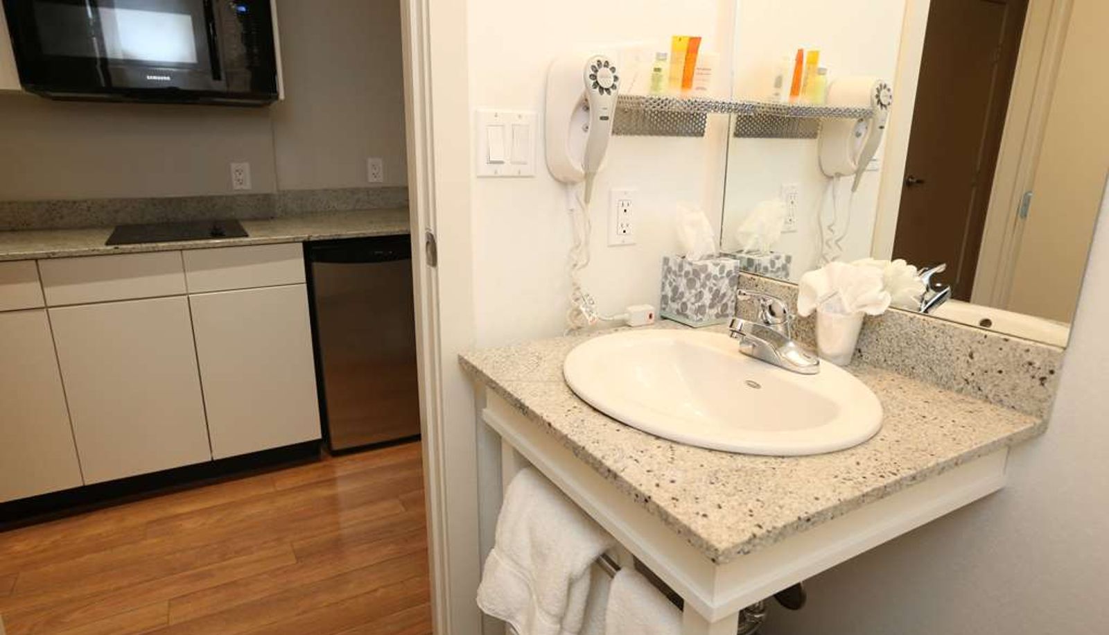 Room - Baymont by Wyndham Fort McMurray