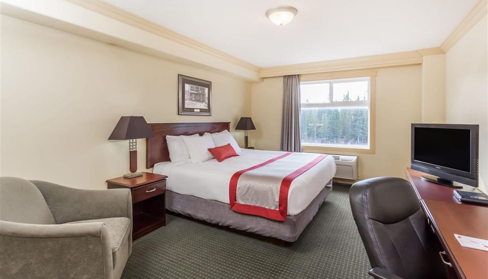 Room - Ramada by Wyndham Hinton