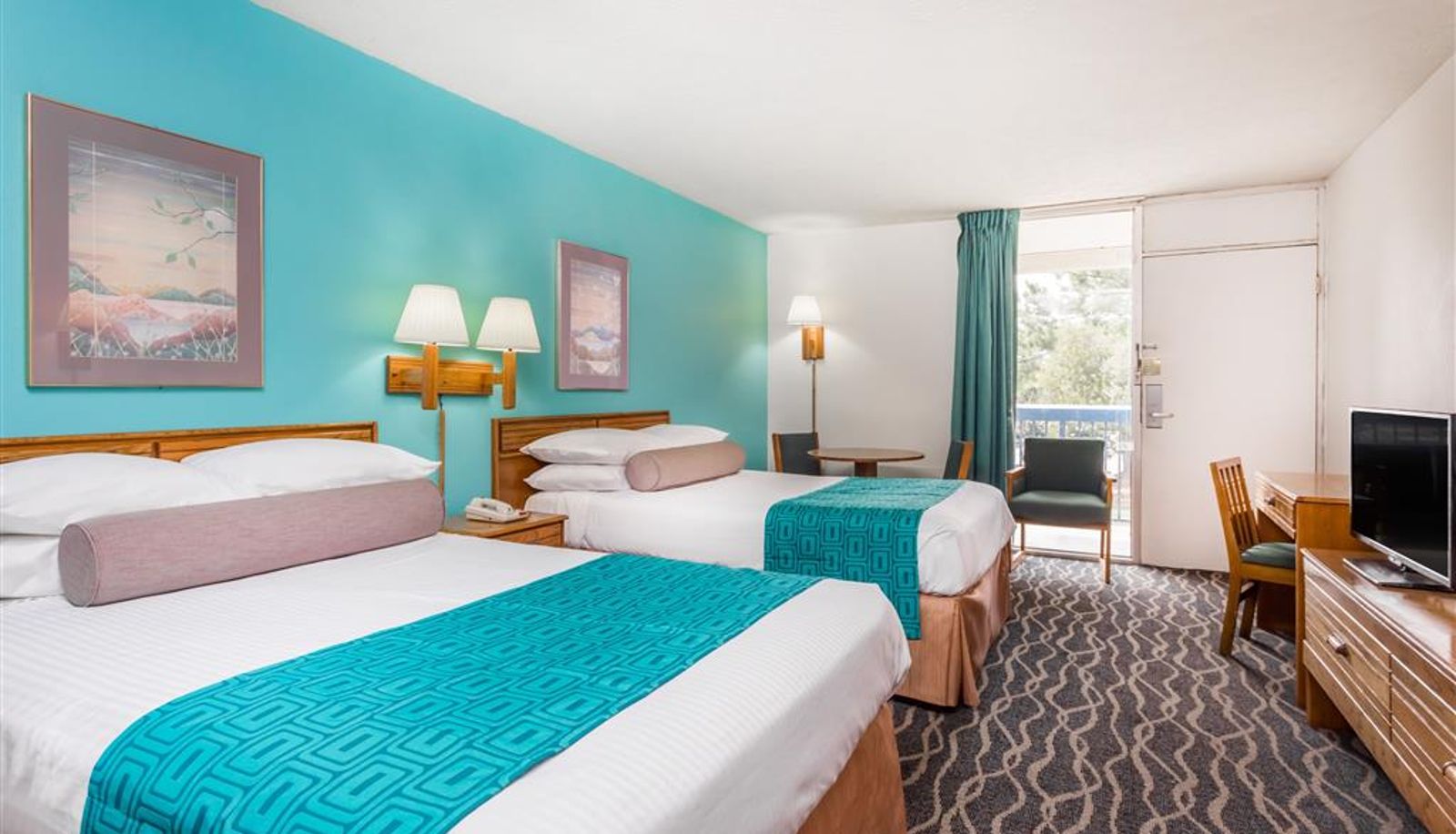Room - Howard Johnson by Wyndham Commerce GA