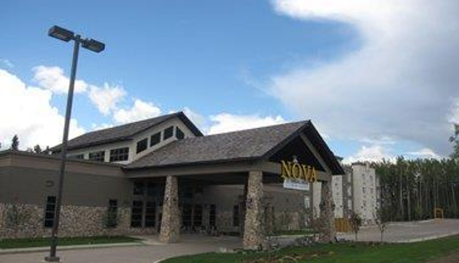 Exterior view - CHATEAU NOVA HOTEL