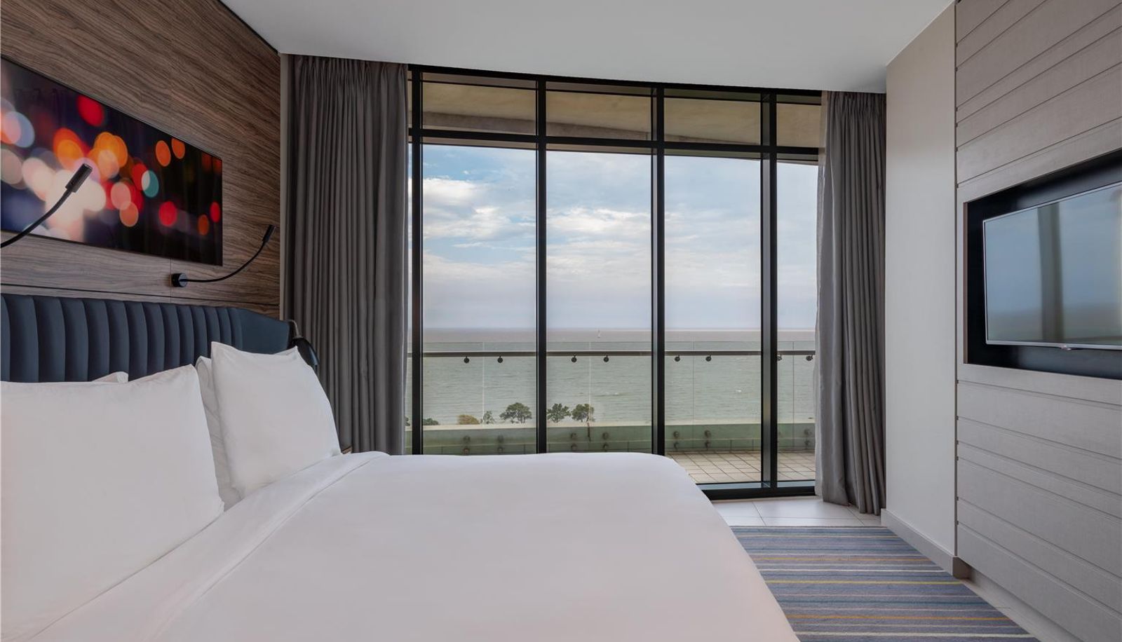 Suite - Radisson Blu Hotel and Residence Maputo Hotel & Residence