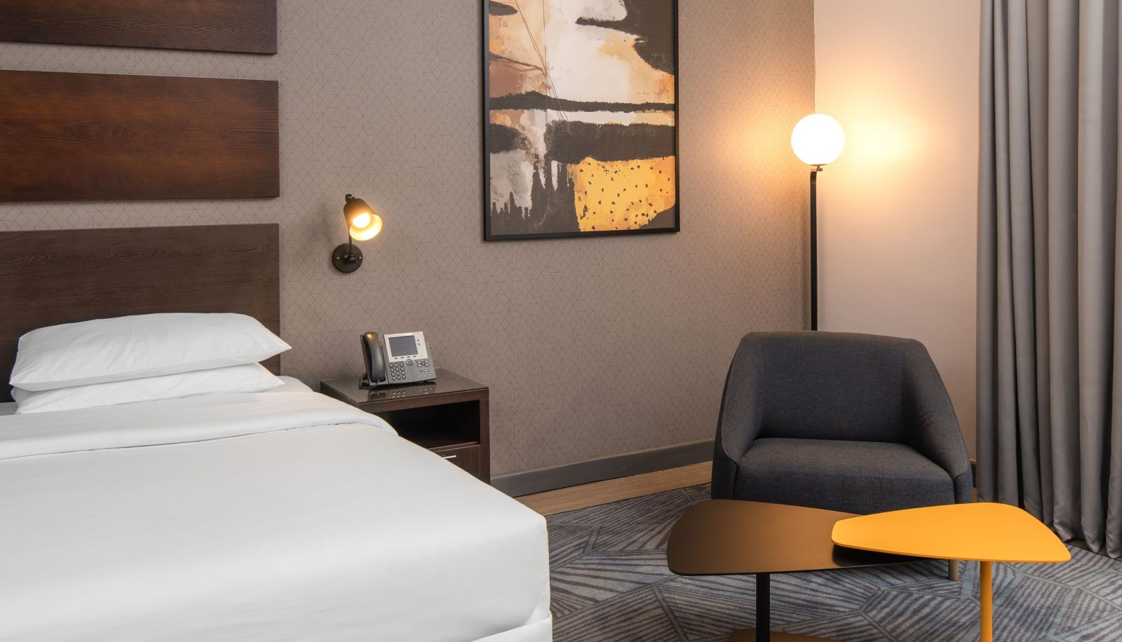 Zimmer - Four Points by Sheraton Lagos