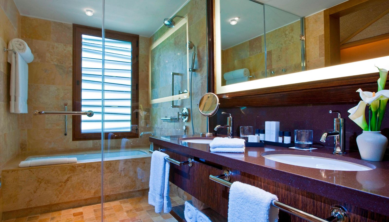 Room - Tambo del Inka a Luxury Collection Resort and Spa Valle Sagrado