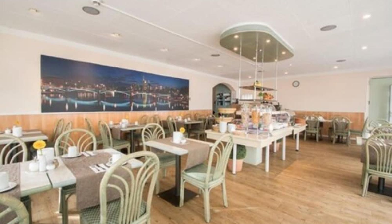 Sala prima colazione - Motel Frankfurt