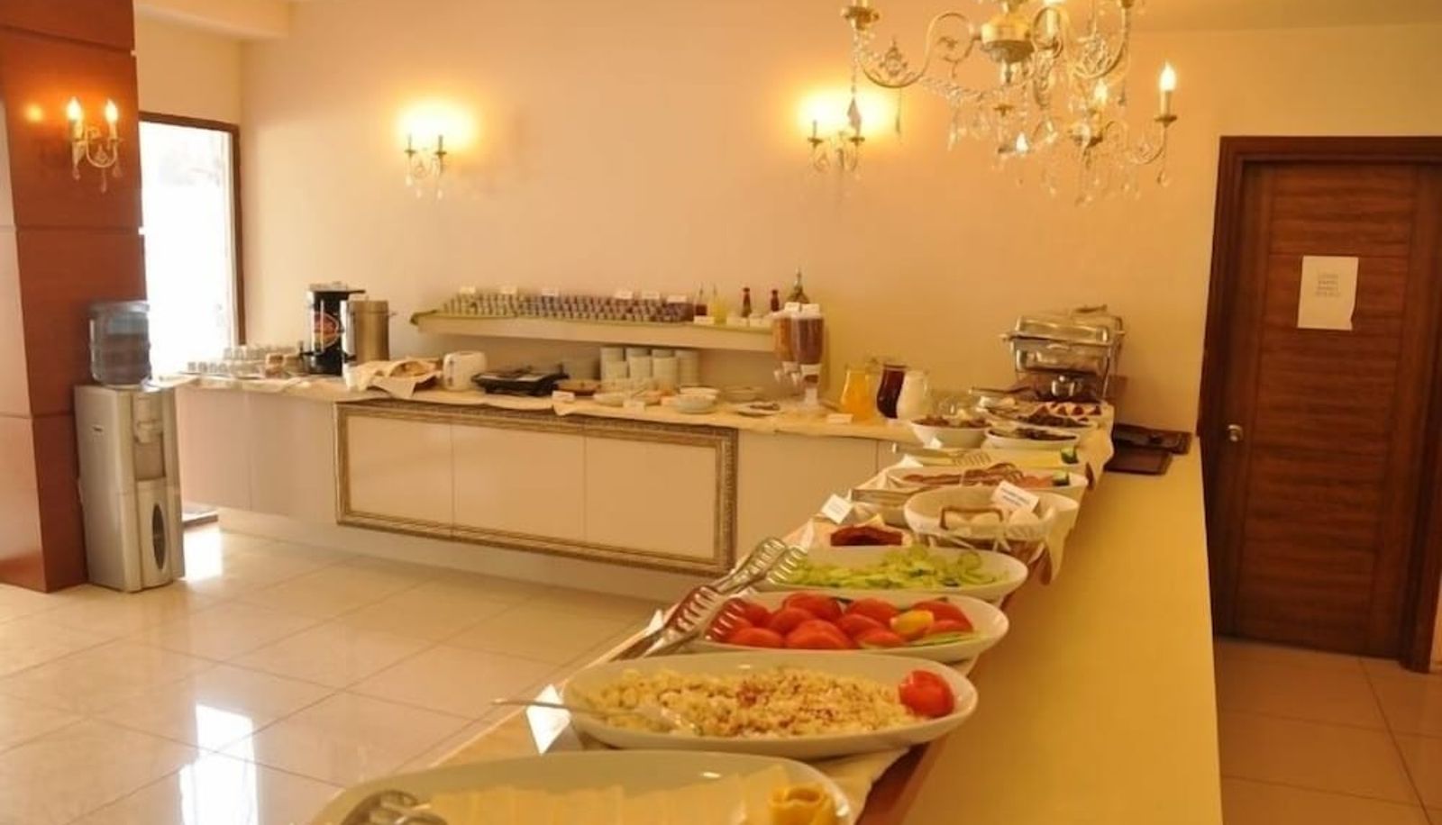 Restaurant - Grand Anzac