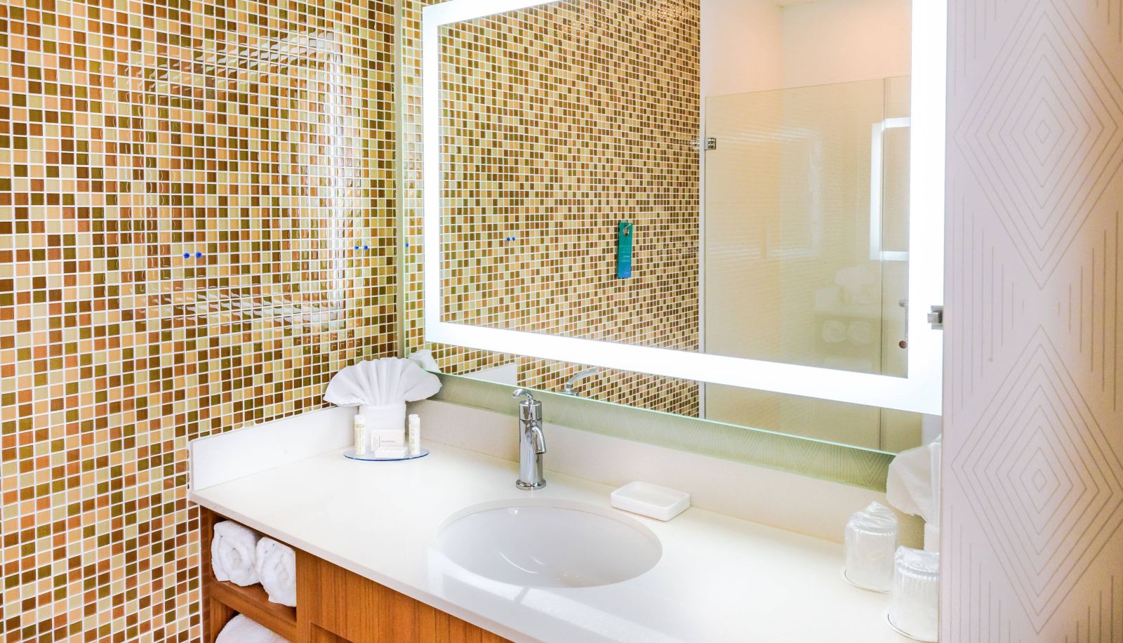 Zimmer - SpringHill Suites by Marriott Houston Baytown