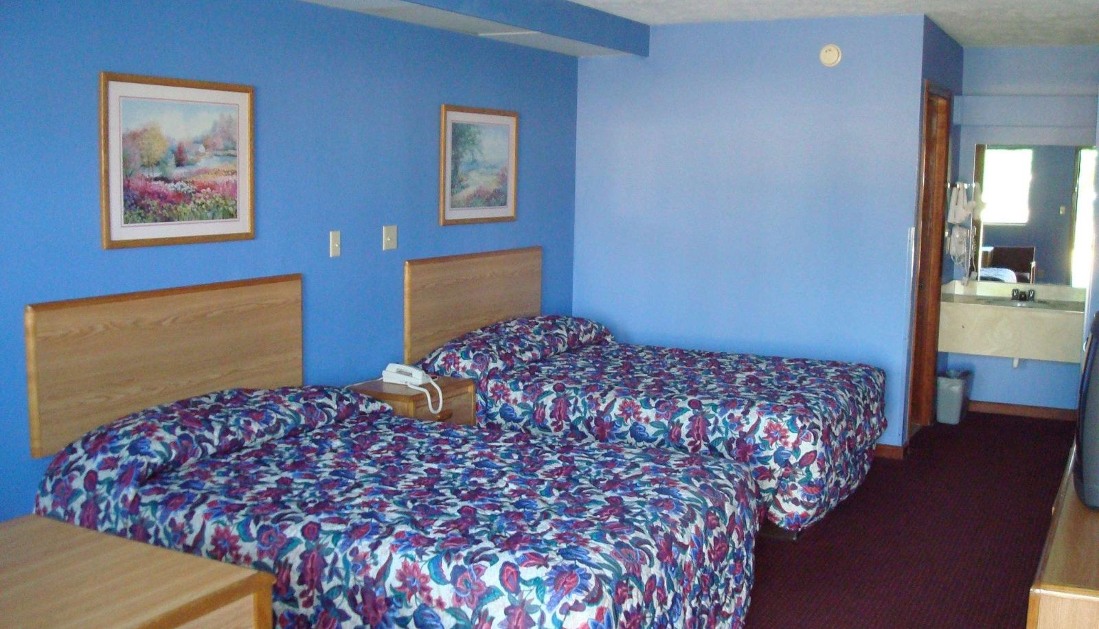 Zimmer - Western Inn Express Hazlehurst