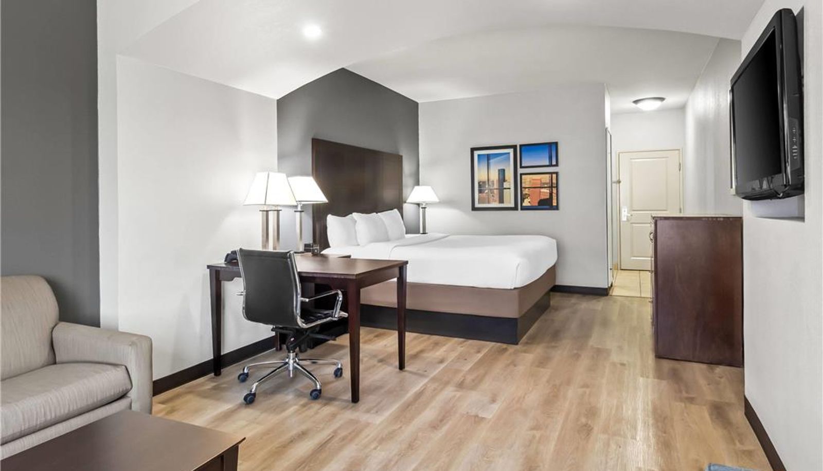 Zimmer - La Quinta Inn & Suites by Wyndham Houston Energy Corridor