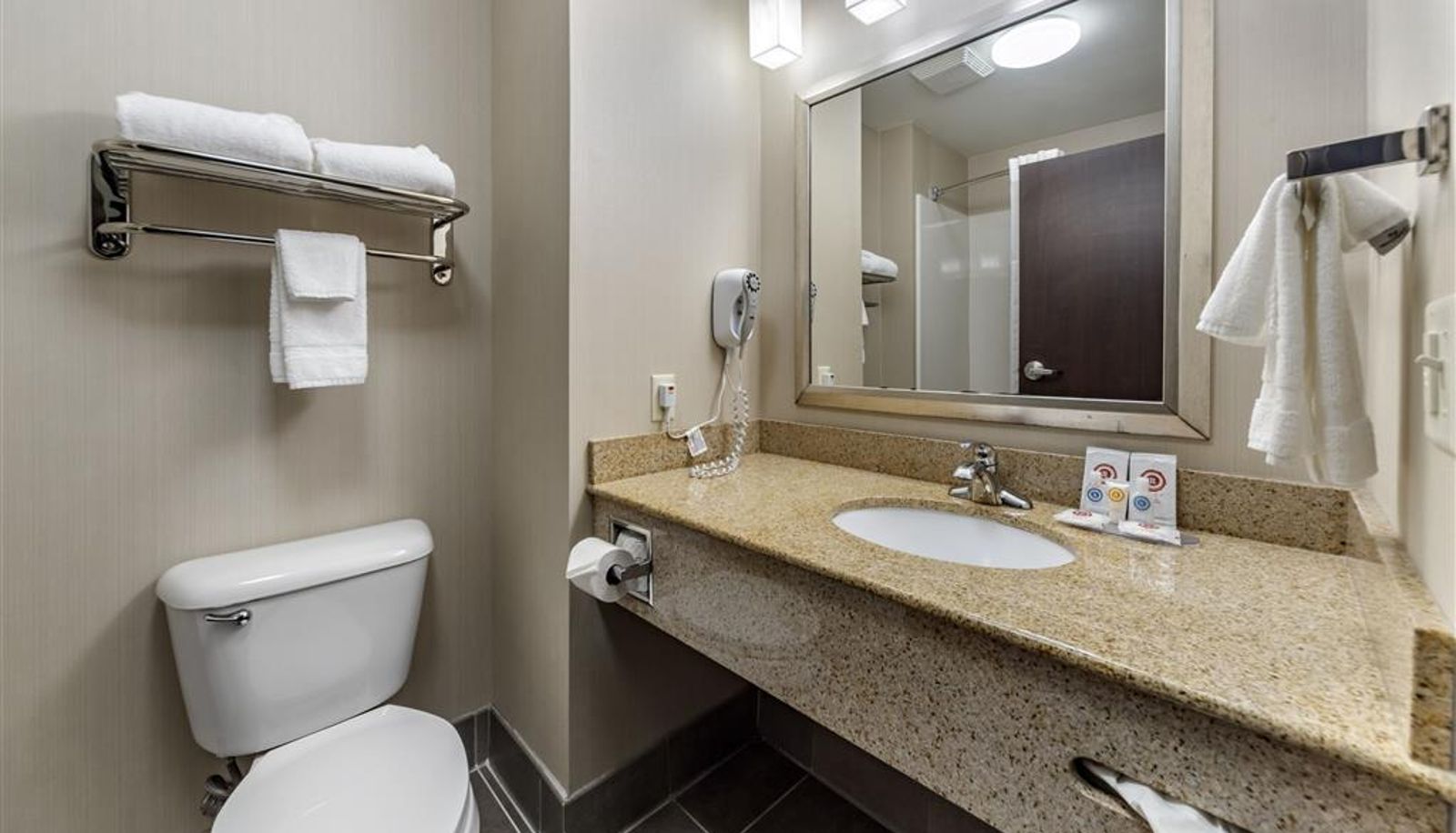 Room - Comfort Inn & Suites Oklahoma City West - I-40