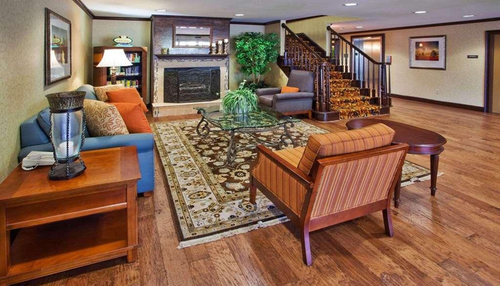 Hal - Country Inn & Suites by Radisson Rome GA