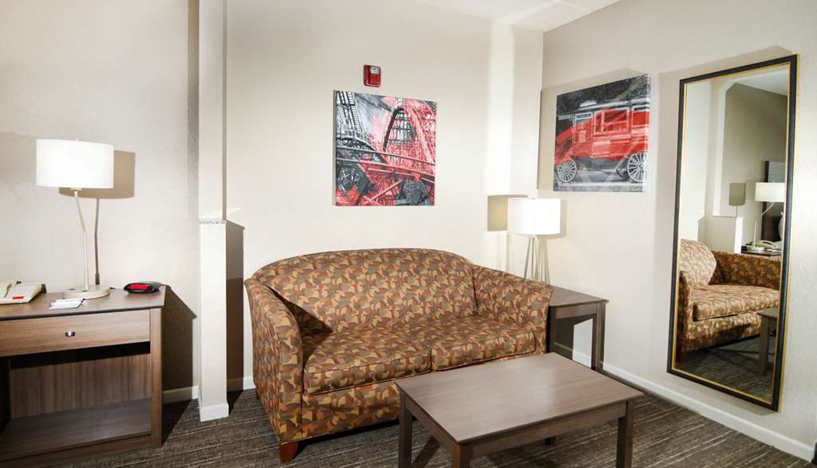Suite - Best Western Plus Sandusky Hotel & Suites