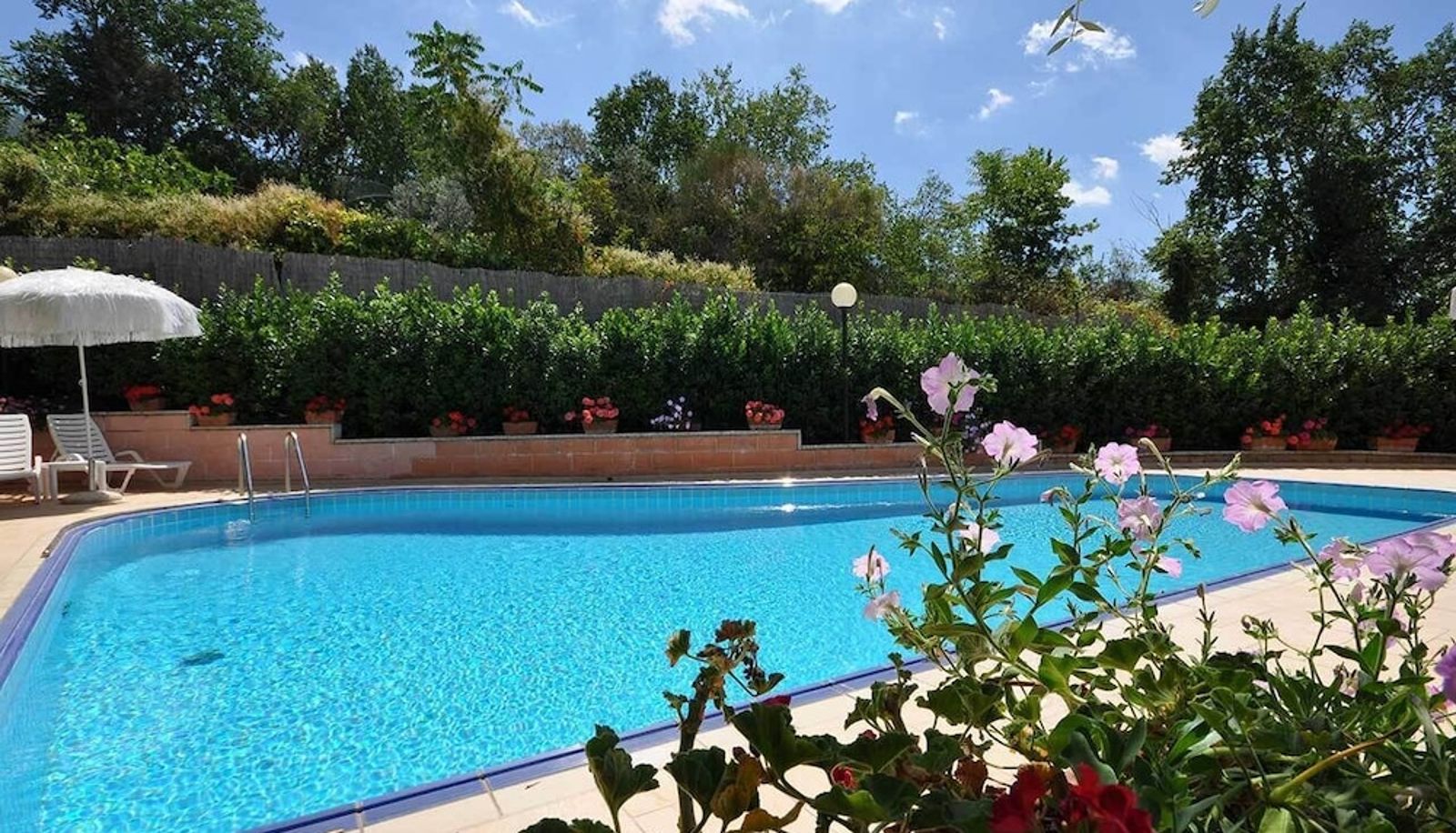 Piscina - Viole Country Hotel