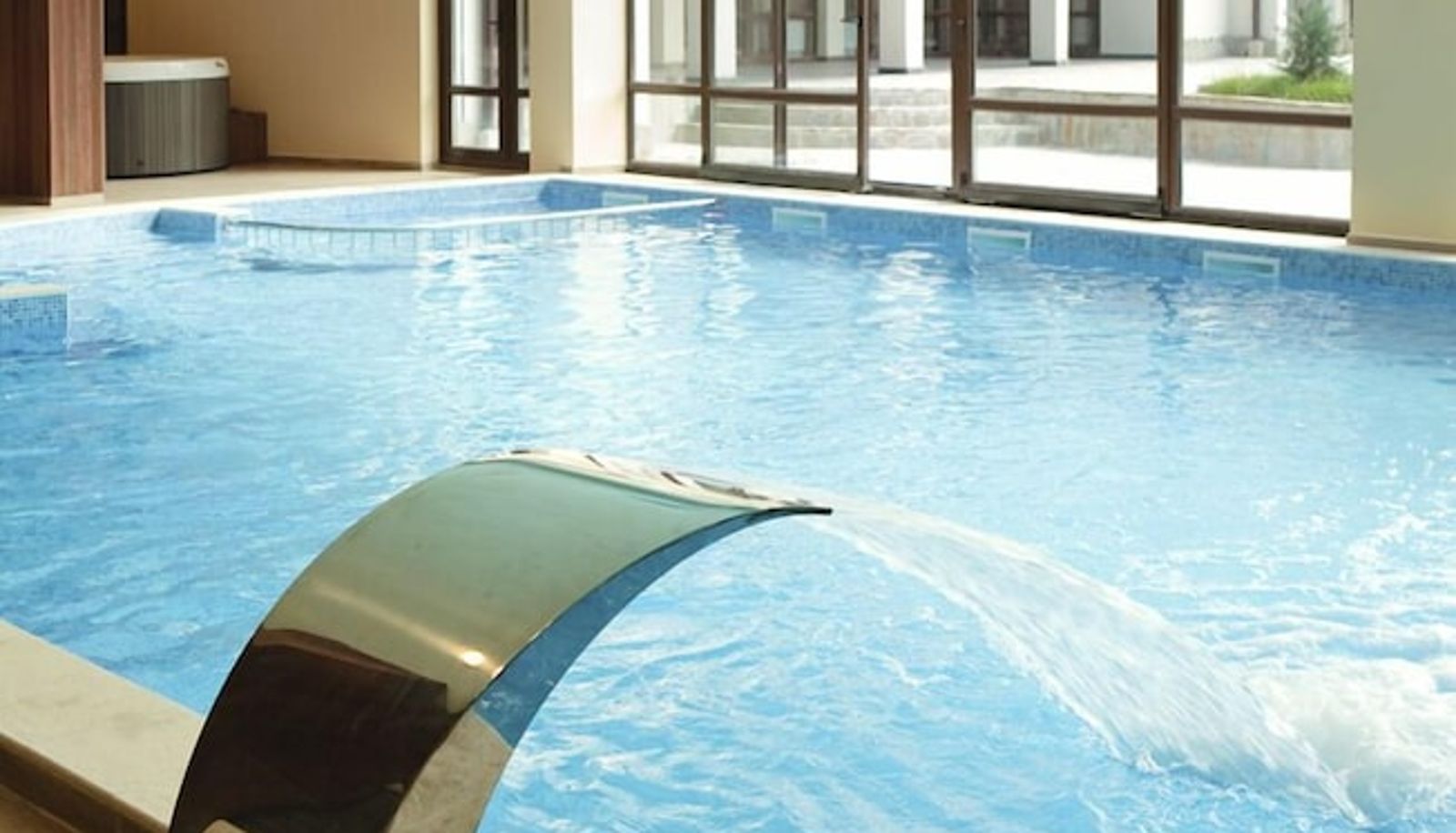 Pool - St. George Ski & Holiday