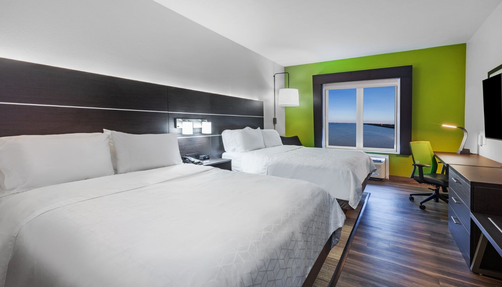 Room - Holiday Inn Express & Suites PORT LAVACA by IHG