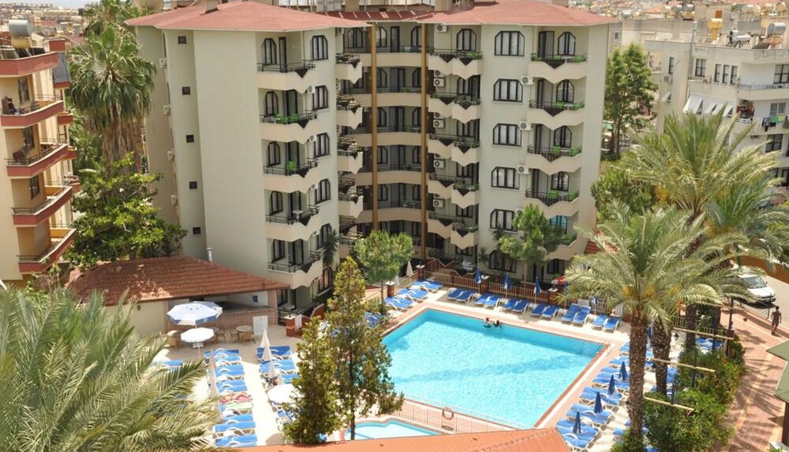 Hotel outdoor area - Orient Suite Hotel