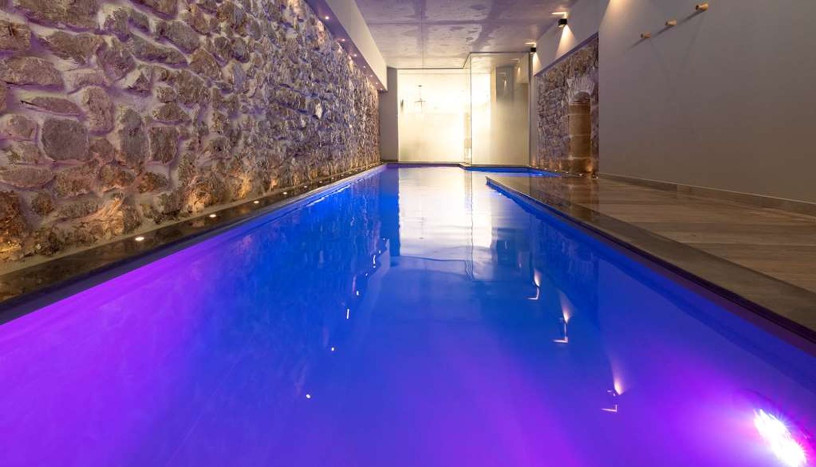 Piscine - Best Western Plus Hôtel La Joliette