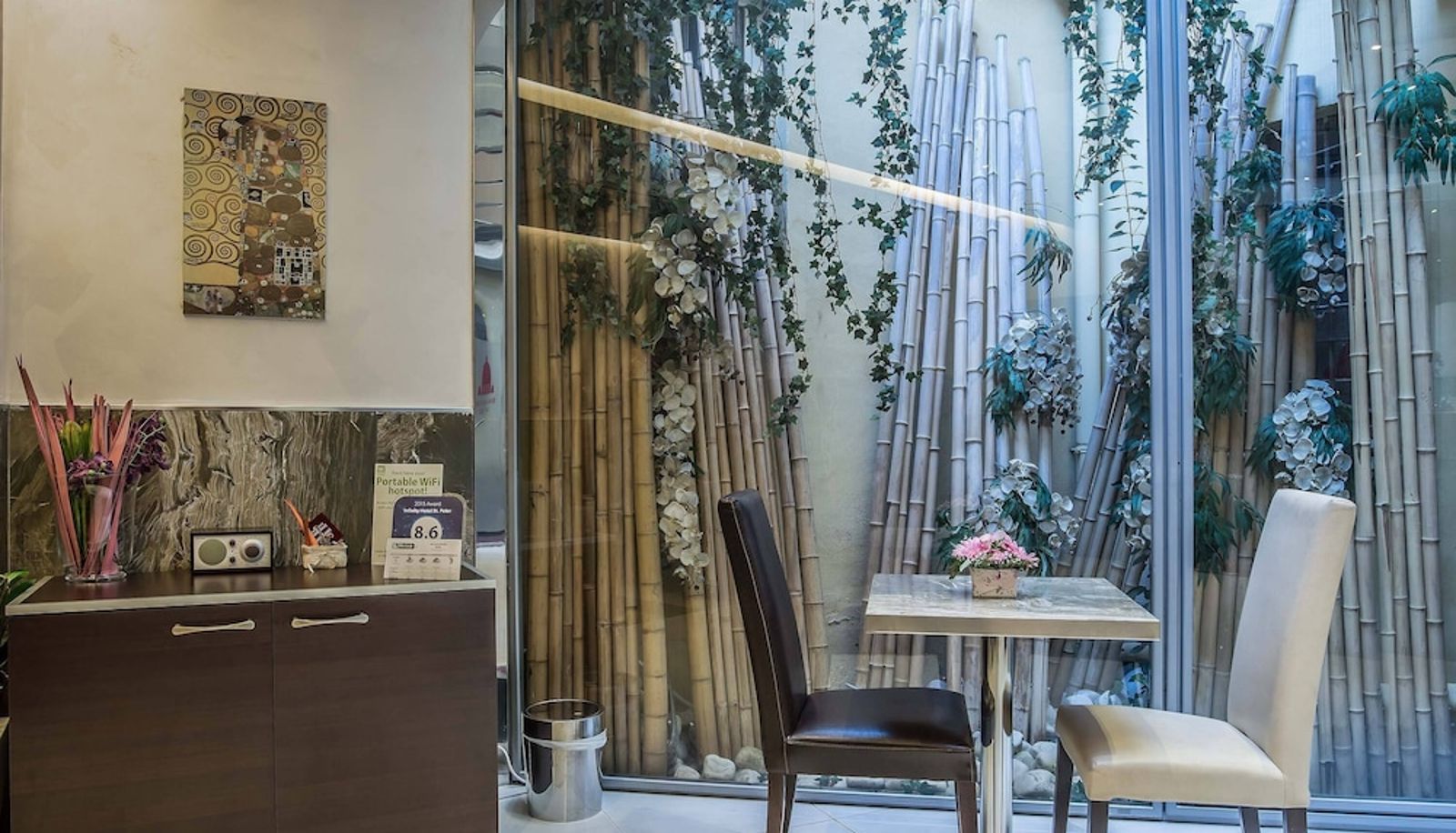 Rezeption - Catone District Hotel