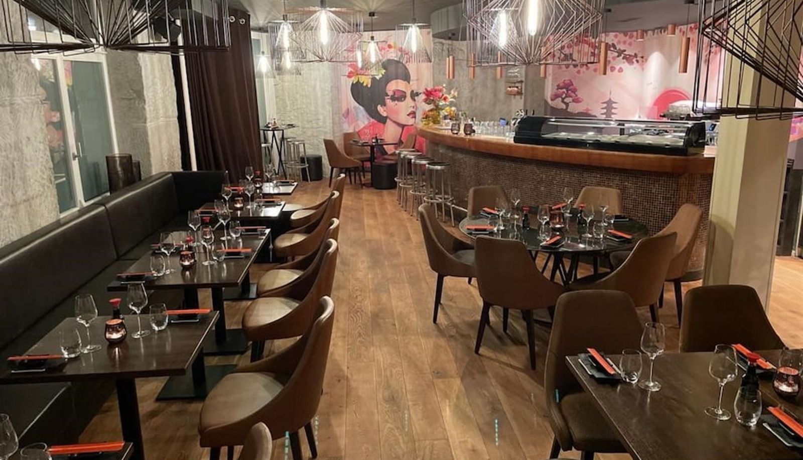 Ristorante - PLATZHIRSCH ZÜRICH - Downtown Boutique Hotel & Sushi Lounge