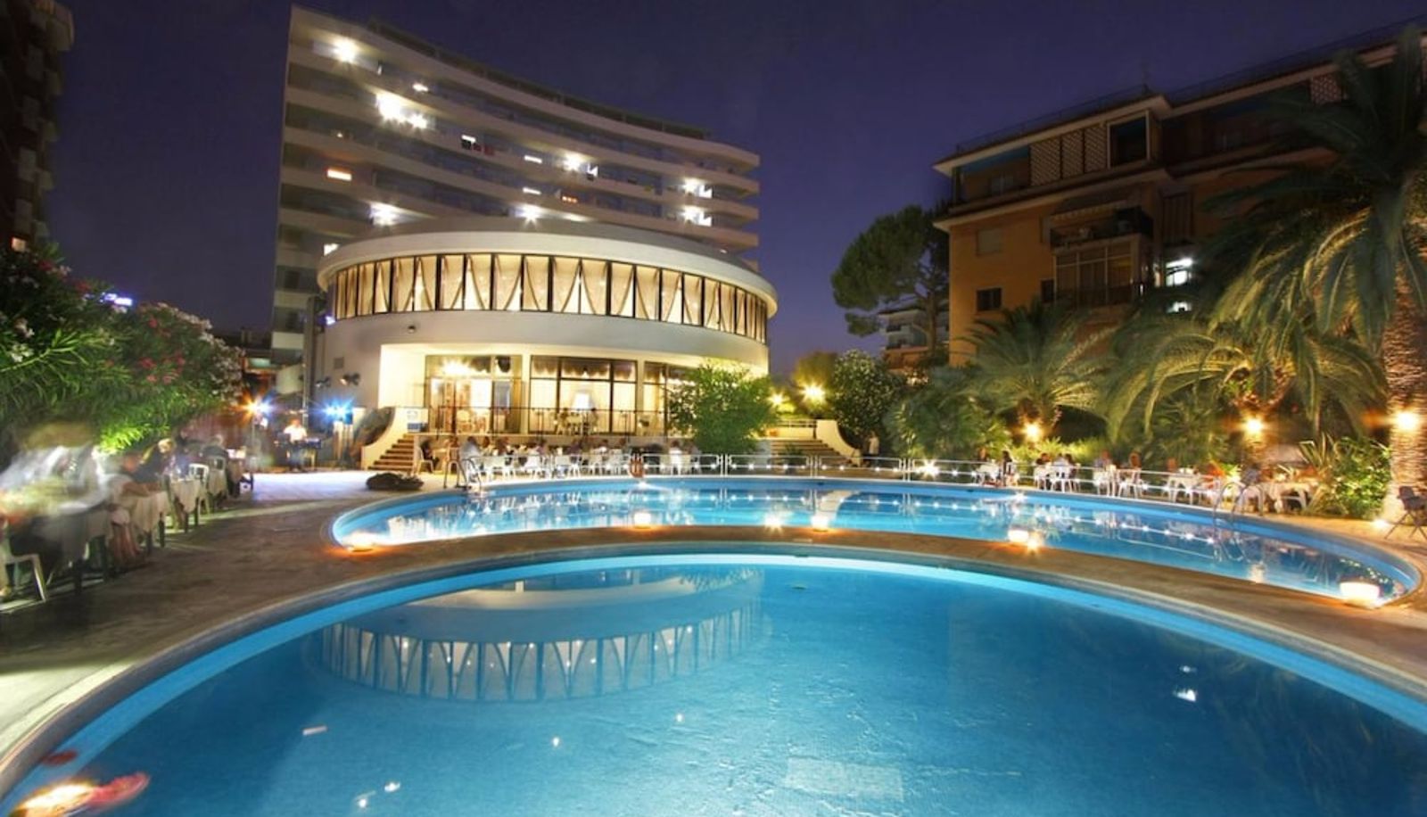 Pool - International Hotel & Suite