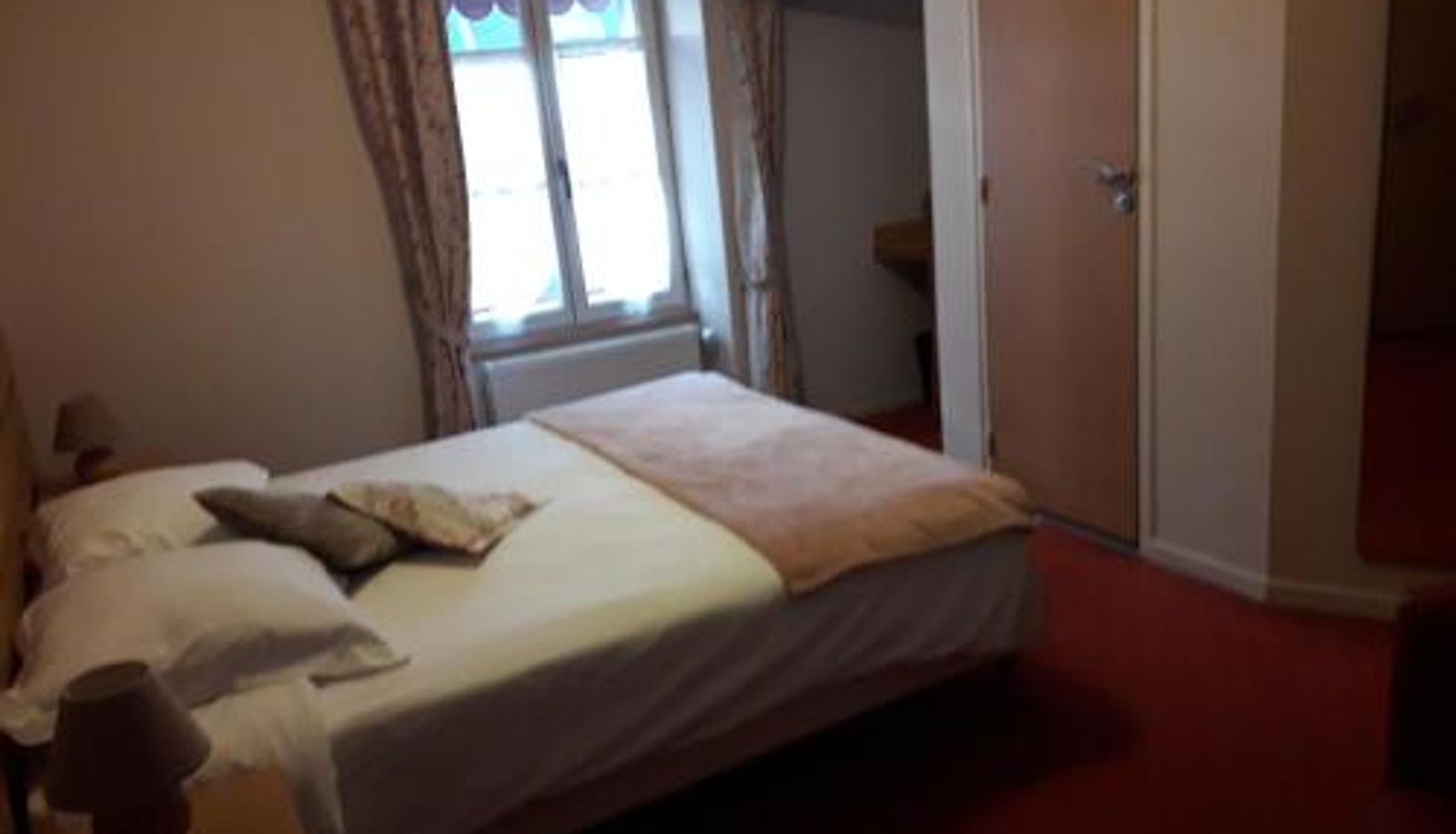 Standardzimmer - Logis La Renaissance Logis