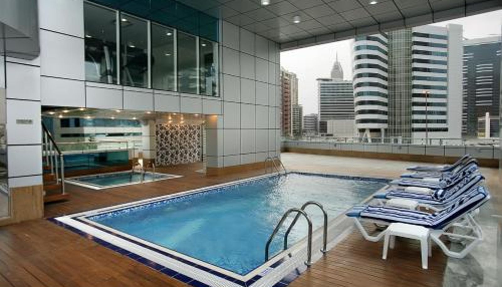 Apartment - Gulf Oasis Hotel Apartments Fz LLC