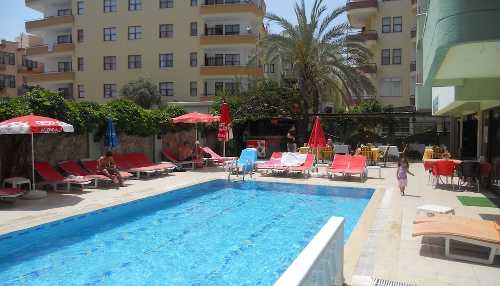 Piscina - Kleopatra Blue Life Apart