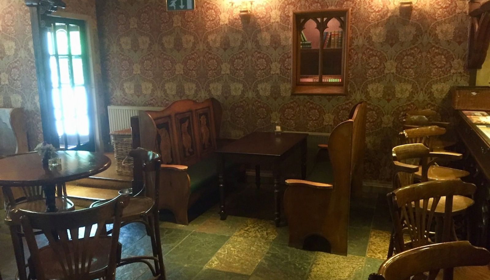 Info - The Horseshoe Inn