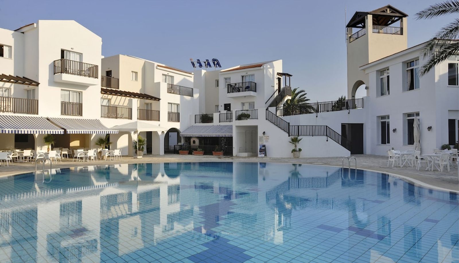 Piscina - Akti Beach Village Resort