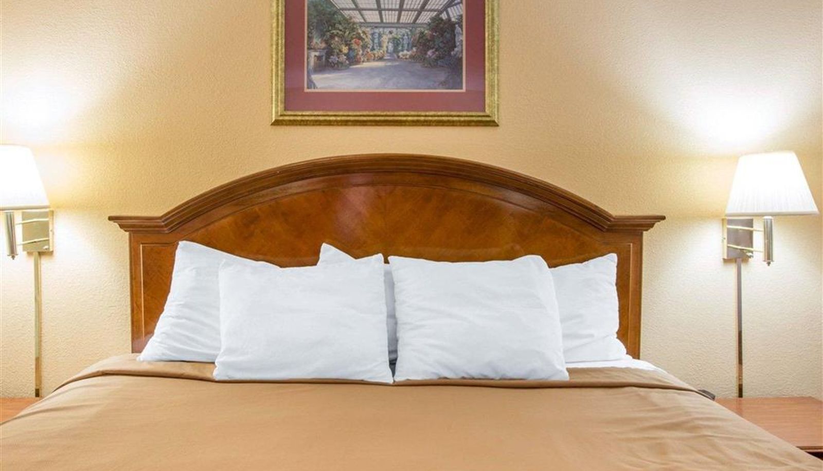 Zimmer - Econo Lodge  Inn & Suites Macon West