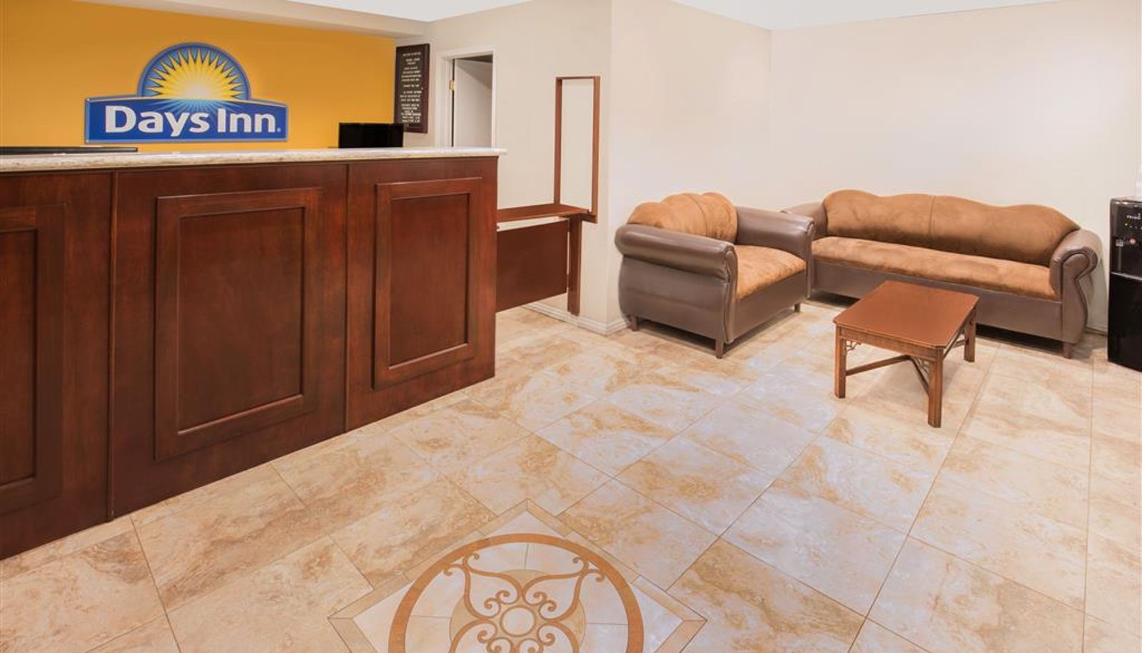 Hall - Days Inn by Wyndham Ontario Airport