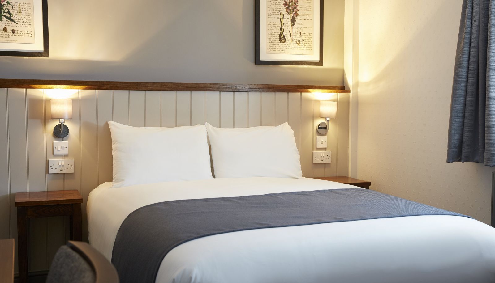 Zimmer - Cocked Hat Hotel