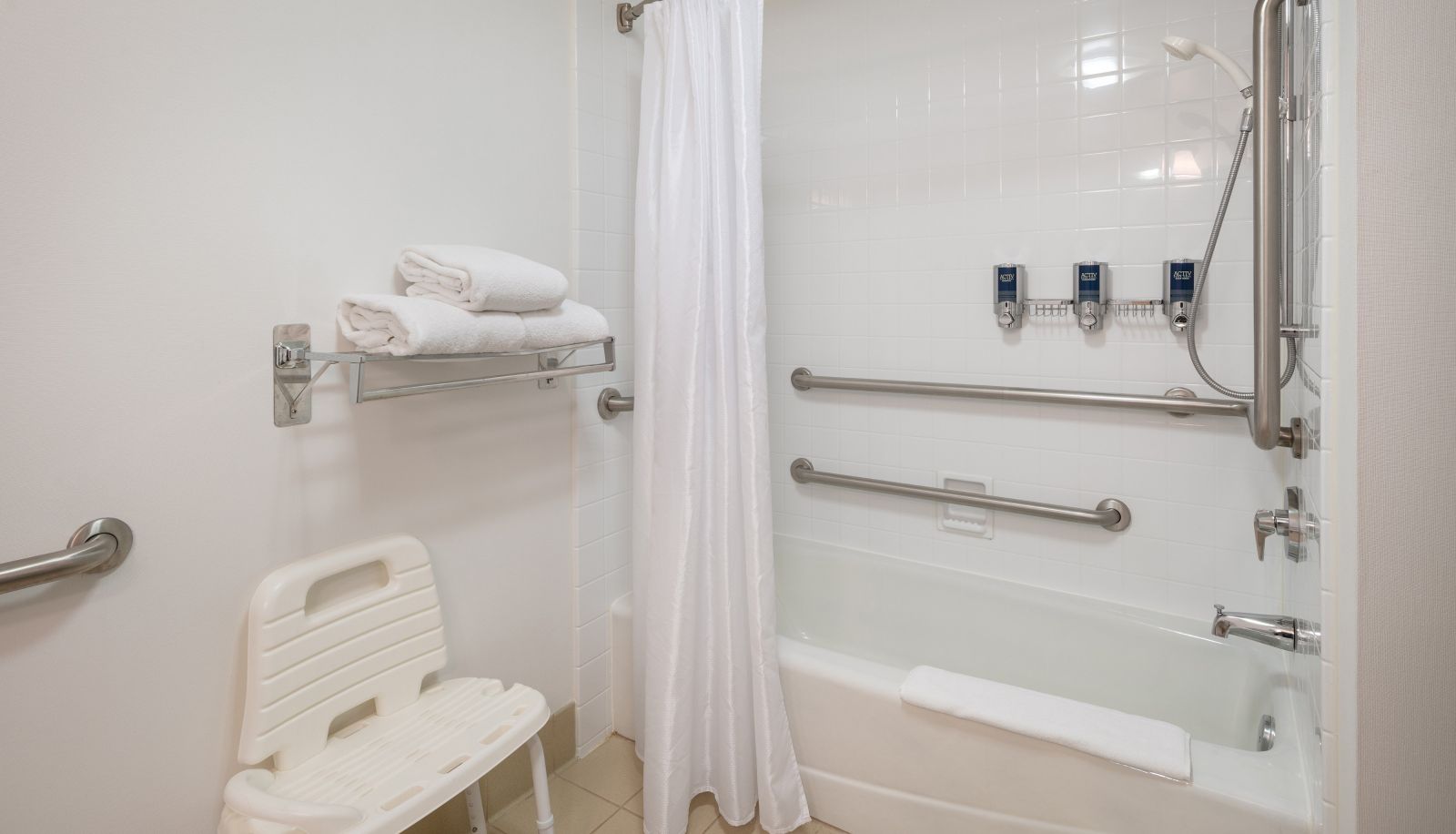 Room - Four Points by Sheraton San Francisco Bay Bridge