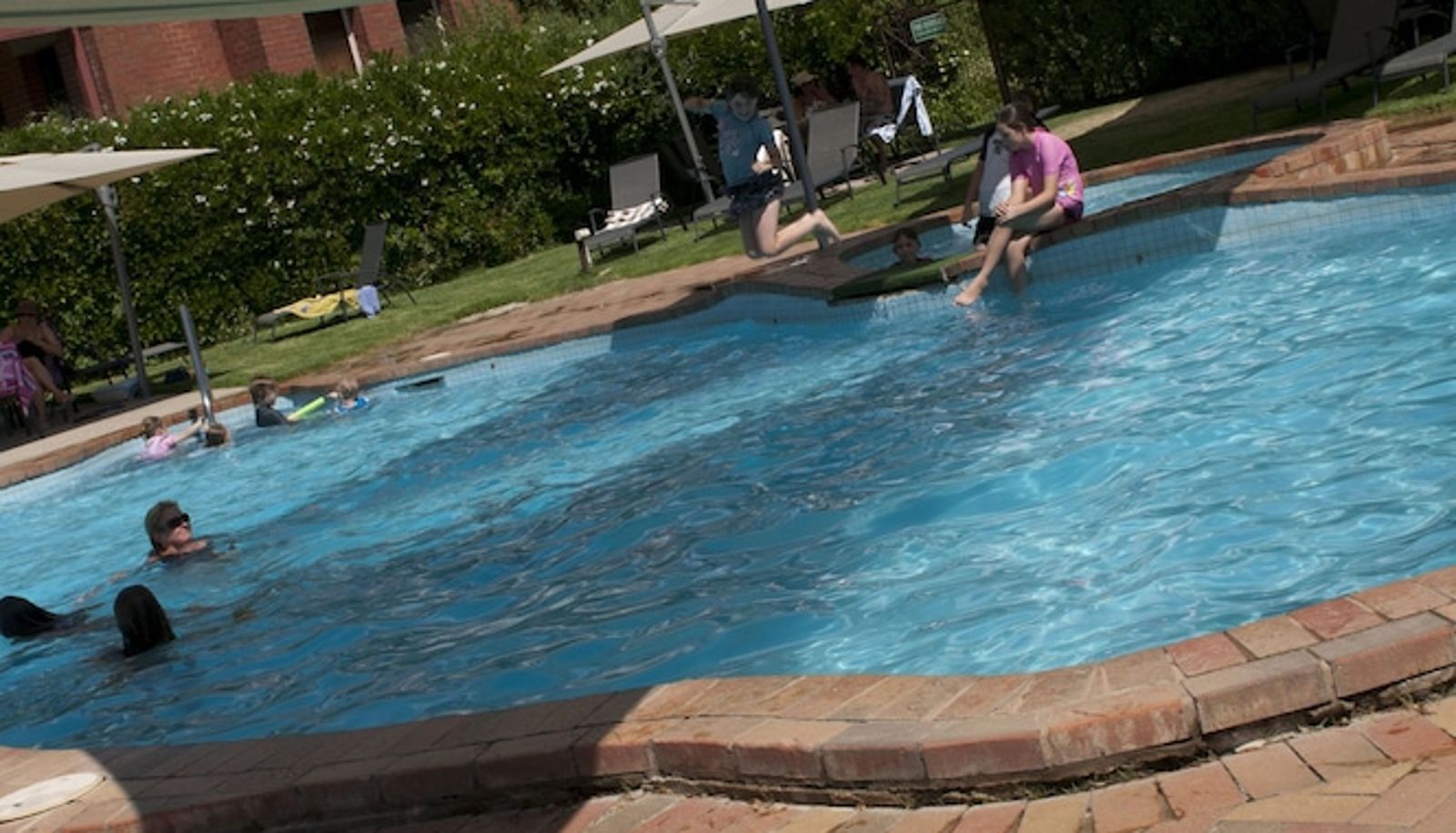 Pool - Alzburg Resort
