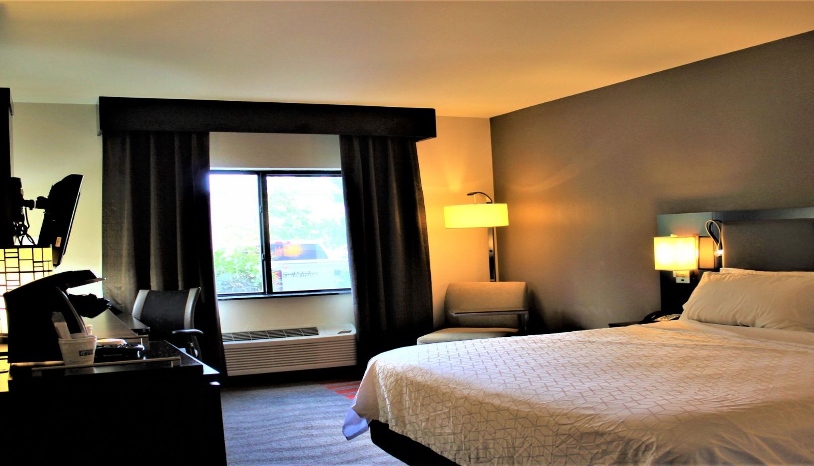 Camera - Holiday Inn Express & Suites ROCKINGHAM by IHG