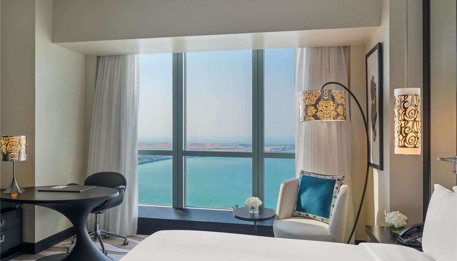 Zimmer - Sofitel Abu Dhabi Corniche
