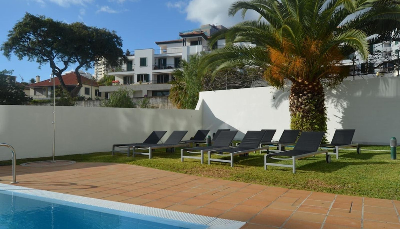 Zwembad - Madeira Bright Star Hotel