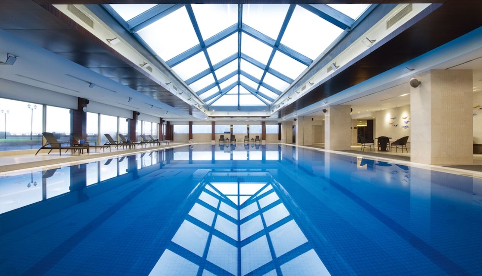 Pool - Crowne Plaza NANCHANG RIVERSIDE by IHG
