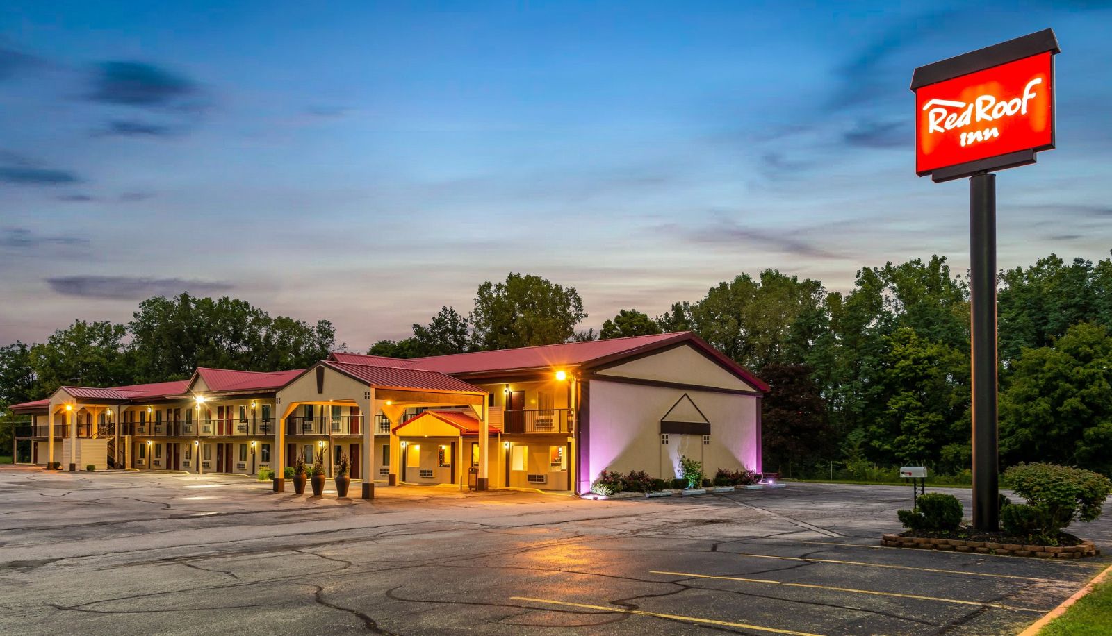 Info - IN Red Roof Inn Marion