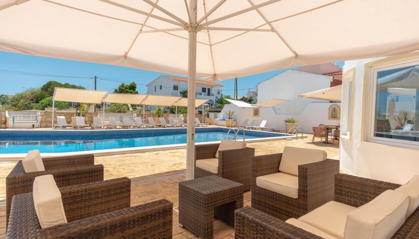 Pool - Vila Channa