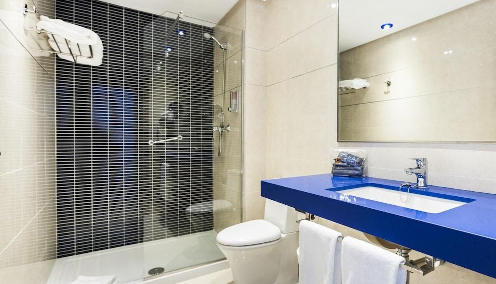 Superior room (double) - Globales Playa Estepona