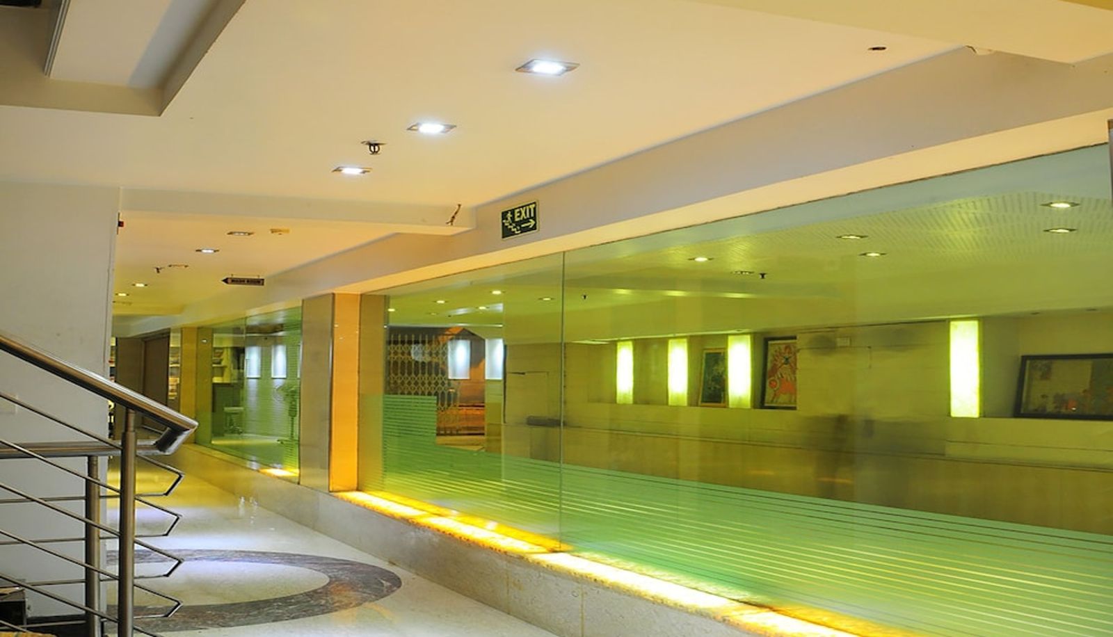 Salón - Trimrooms Palm D'or