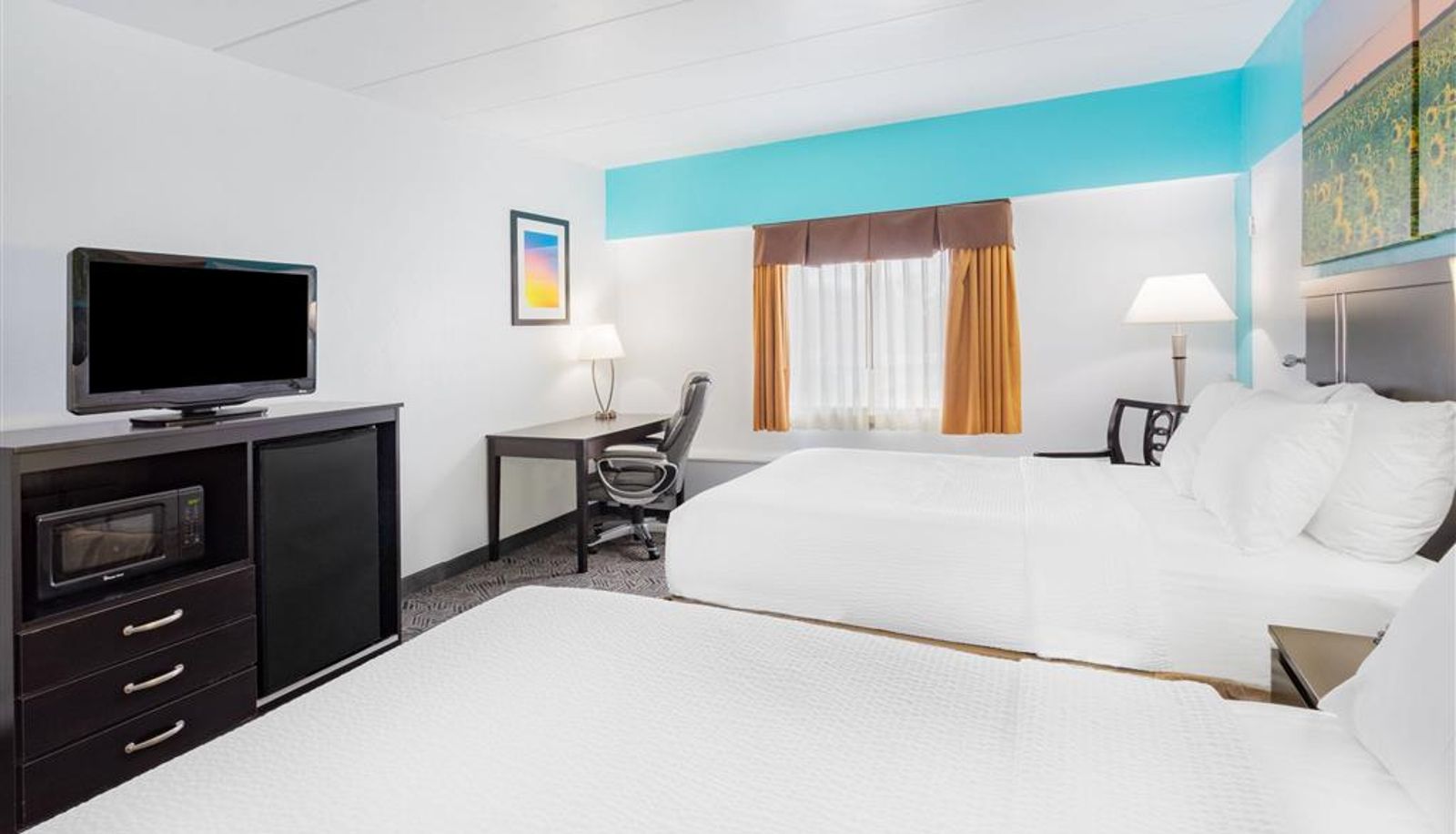 Habitación - Days Inn by Wyndham Livonia/Canton/Detroit