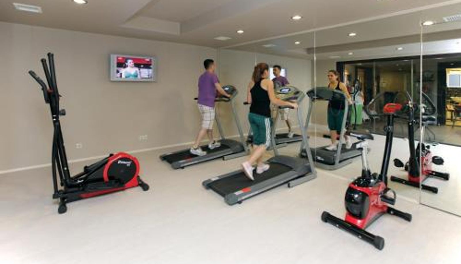 Area benessere e fitness - Julian Club Hotel