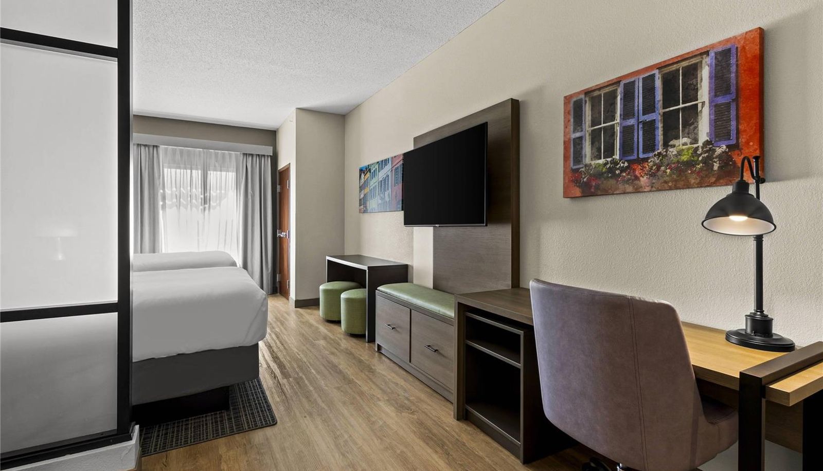 Suite - COMFORT SUITES WEST OF THE ASHLEY