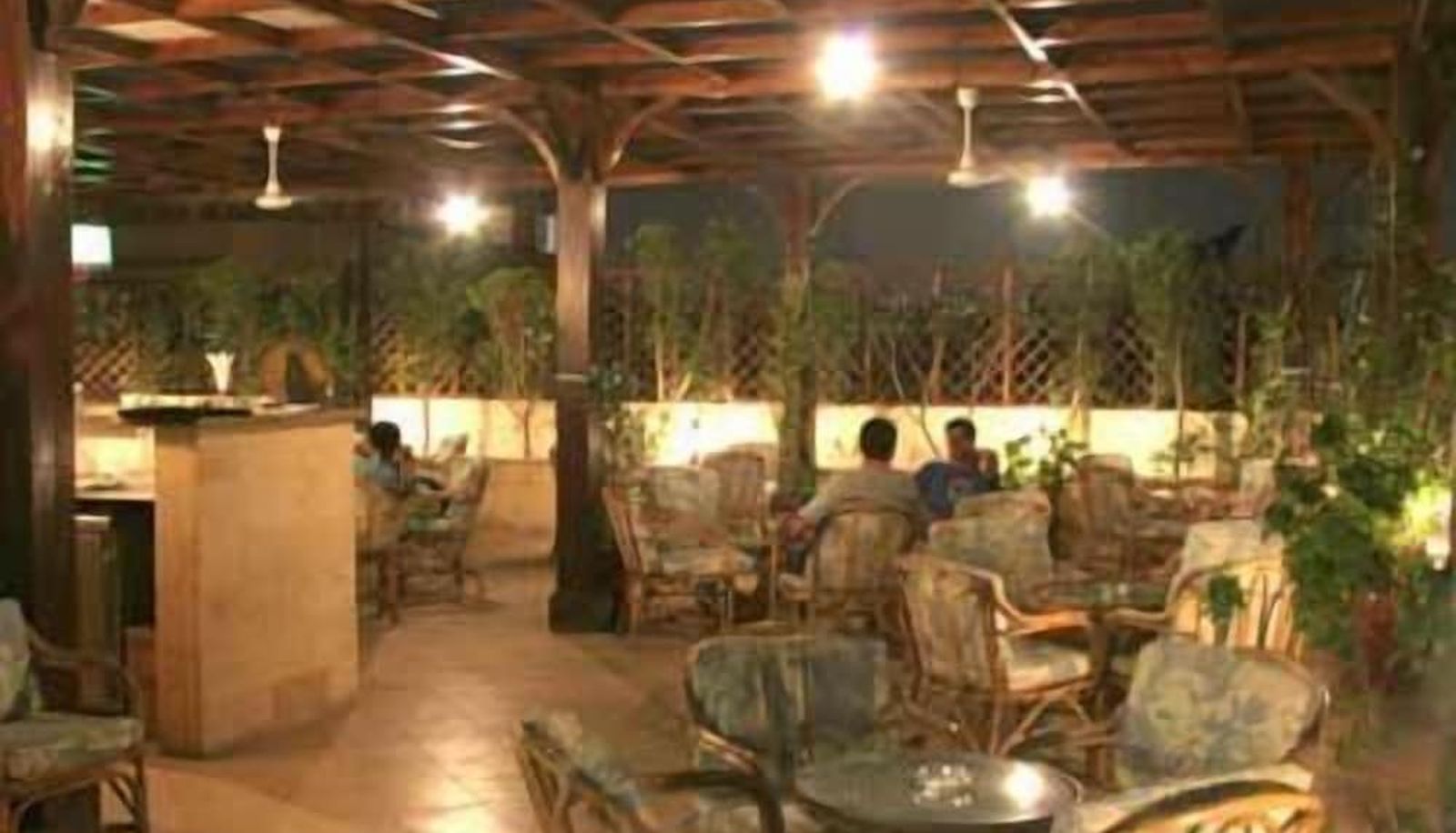 Restauracja - Golden Carven Hotel