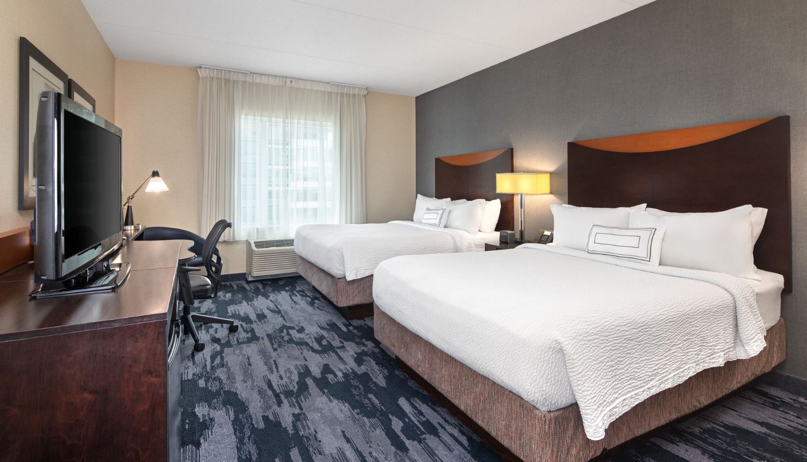 Zimmer - Fairfield Inn and Suites by Marriott Toronto Mississauga